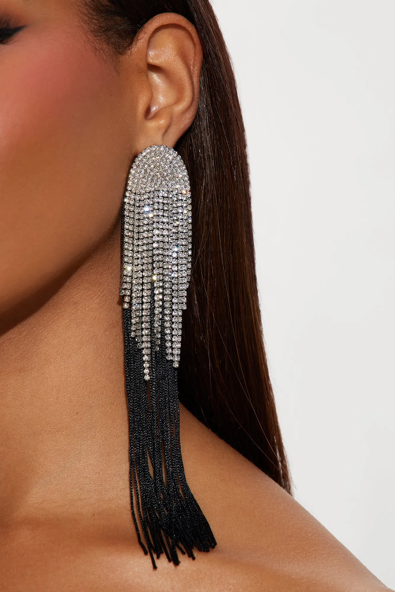 Absolutely Drop Dead Gorgeous Earrings - Black