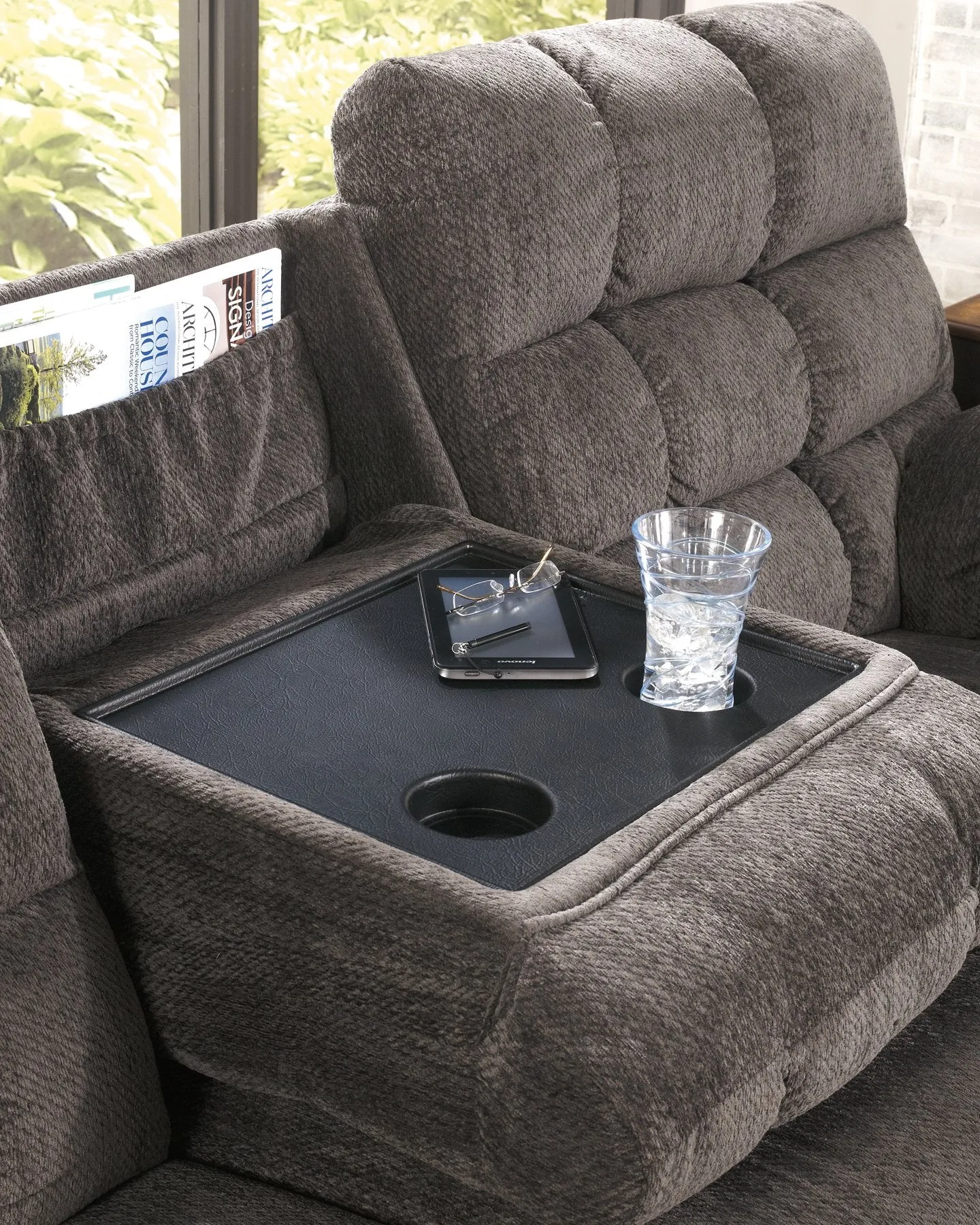 Acieona Living Room Set - Comfortable Collection