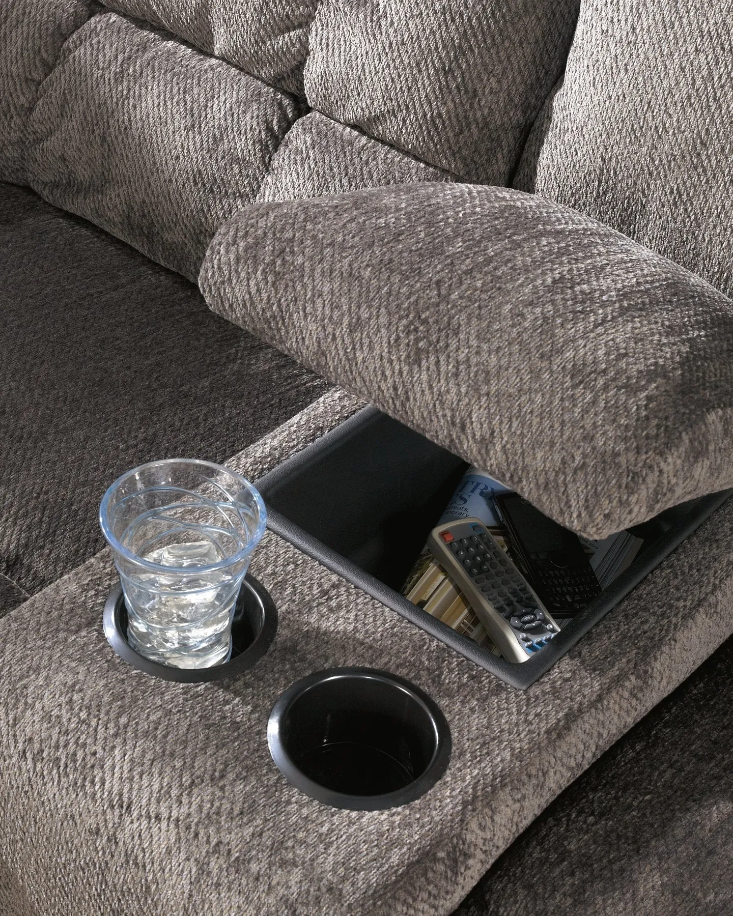 Acieona Living Room Set - Comfortable Collection