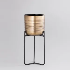 Antique brass planter