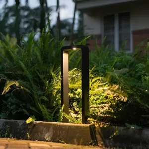 Bloom Lampe - Moderne LED-Gartenbeleuchtung für Ihren Rasen Luxus