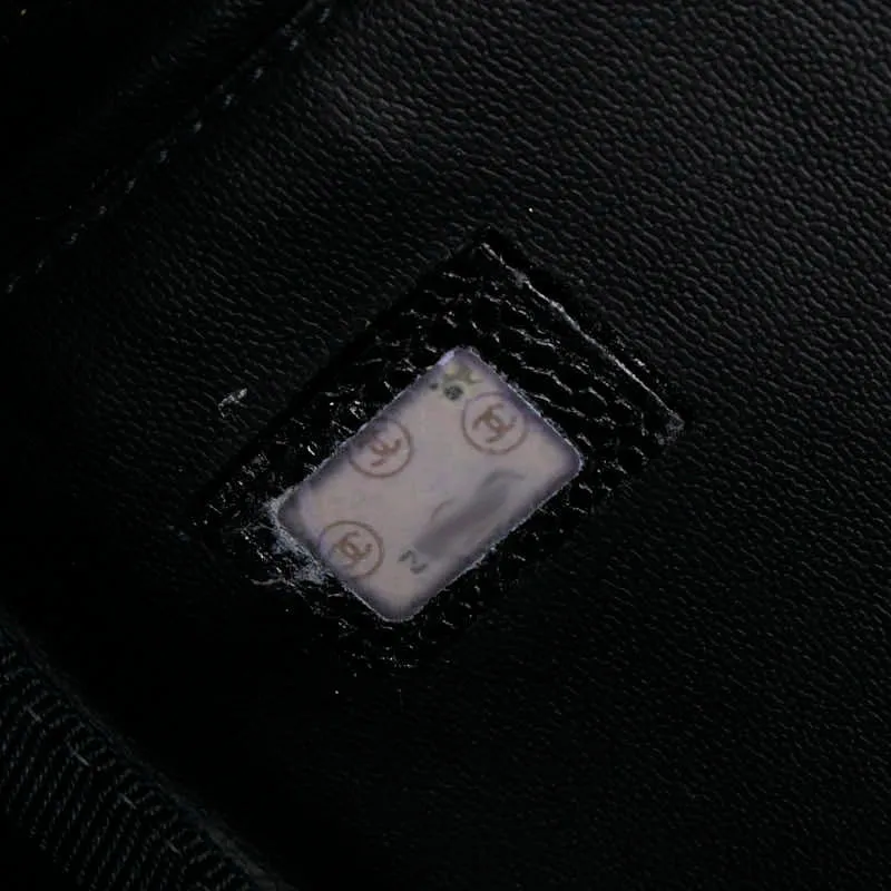Chanel CC Caviar Travel Bag Leather Travel Bag in Good condition