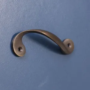 Distressed Antique Brass Twisting Cupboard Handle