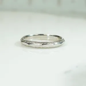 Gorgeous Geometric Deco White Gold Band