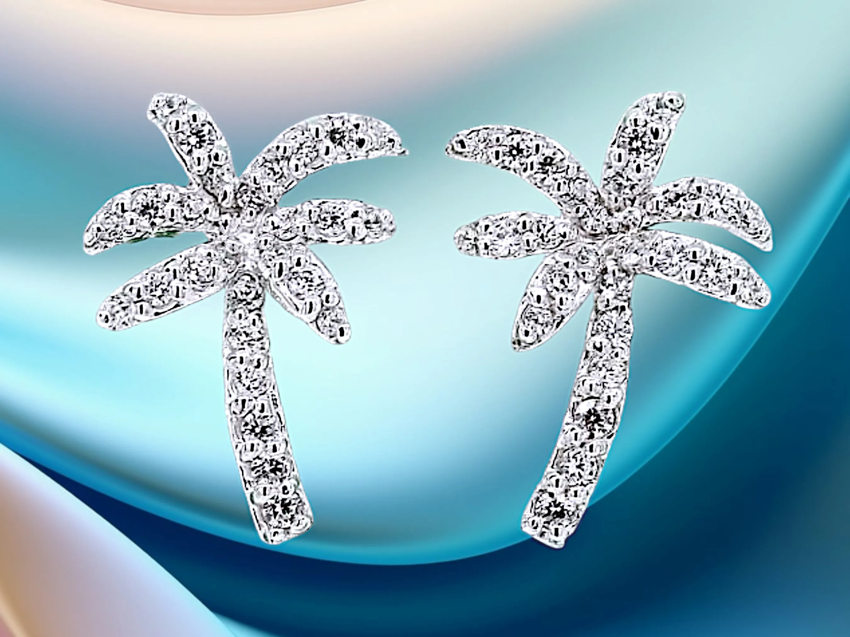 Gorgeous Palm Tree Earrings
