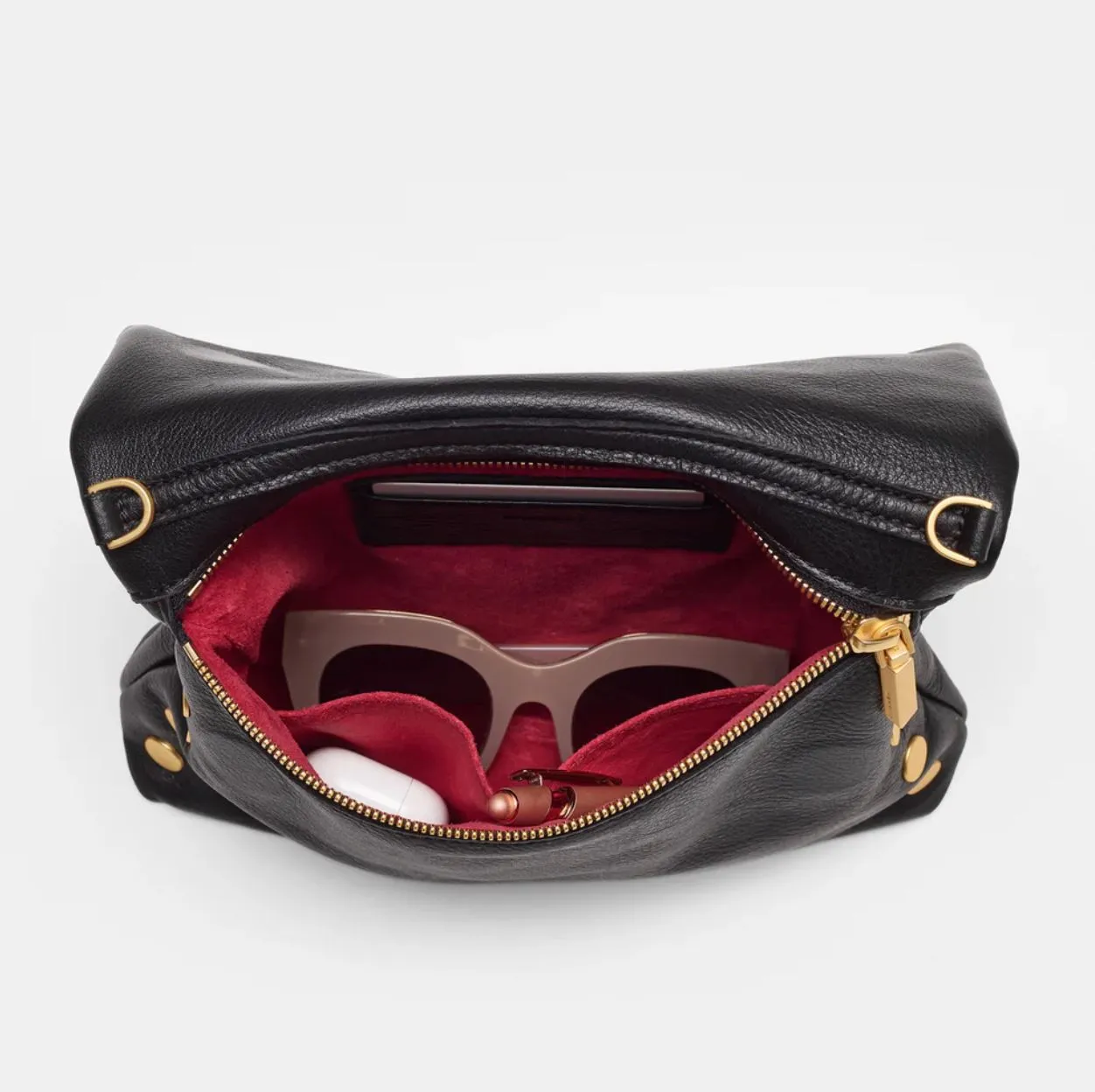 Hammitt VIP Medium in Black/Brushed Gold Red Zip