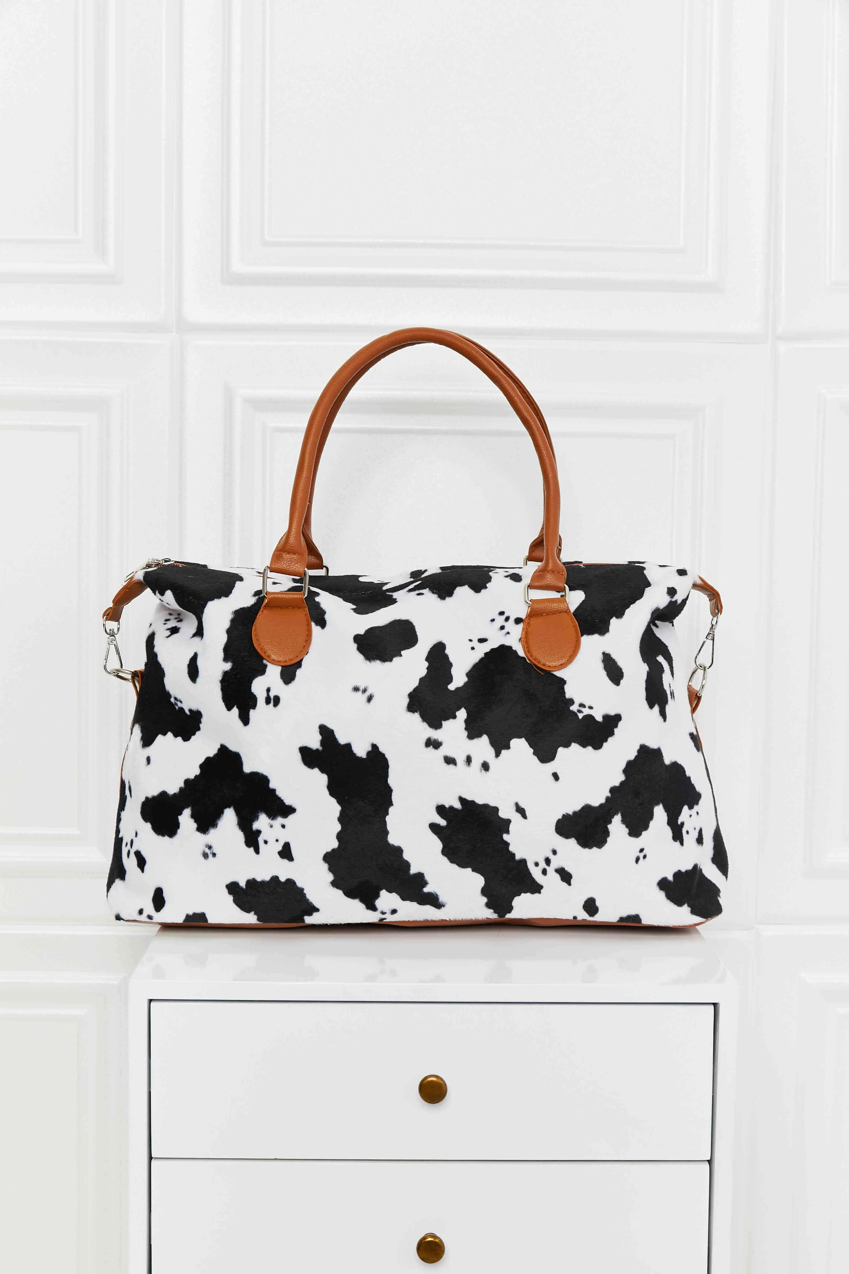 Leopard Printed Faux Rabbit Fur Weekender Handbag | Medium Size with Inner Pockets