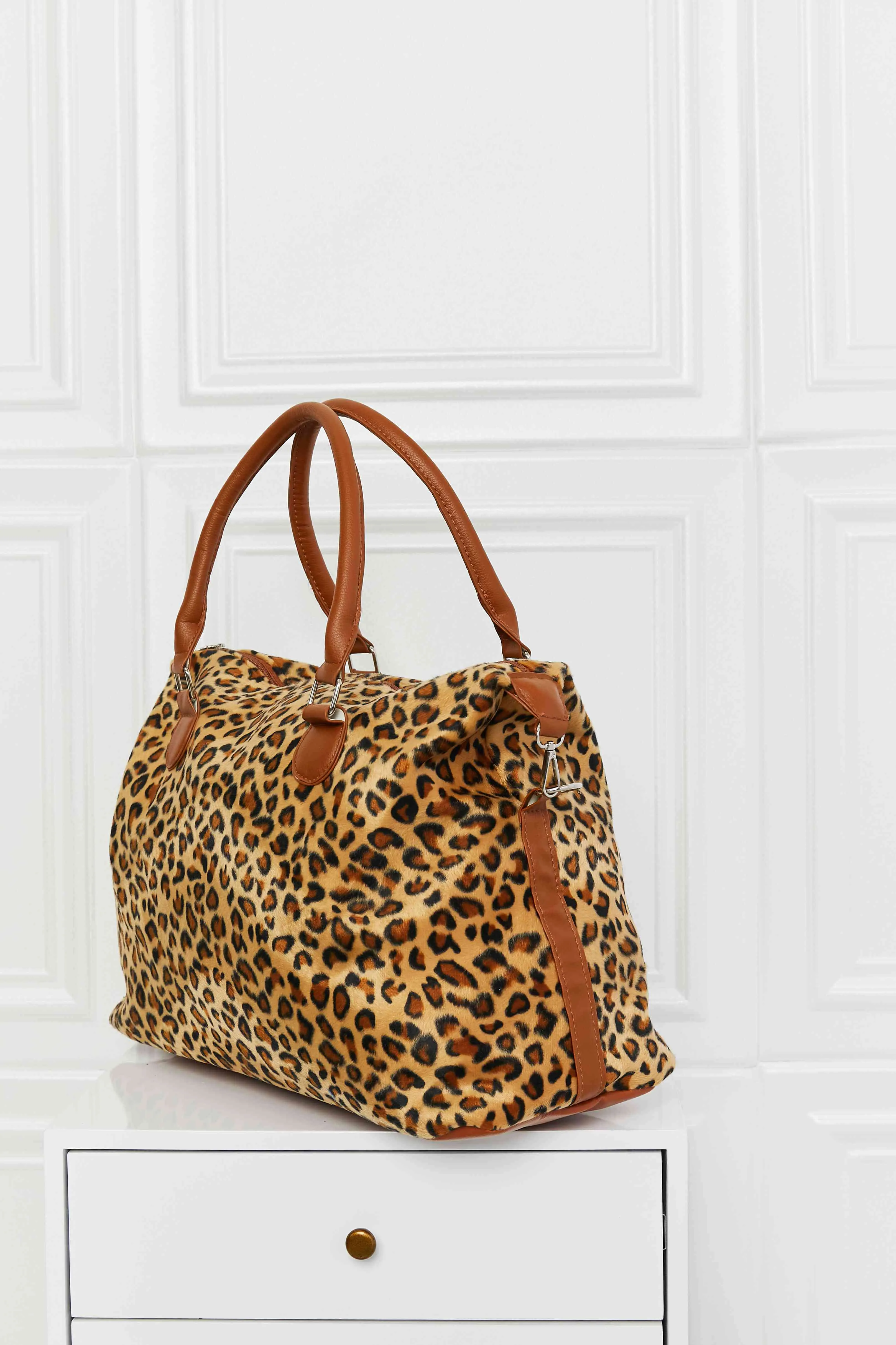 Leopard Printed Faux Rabbit Fur Weekender Handbag | Medium Size with Inner Pockets