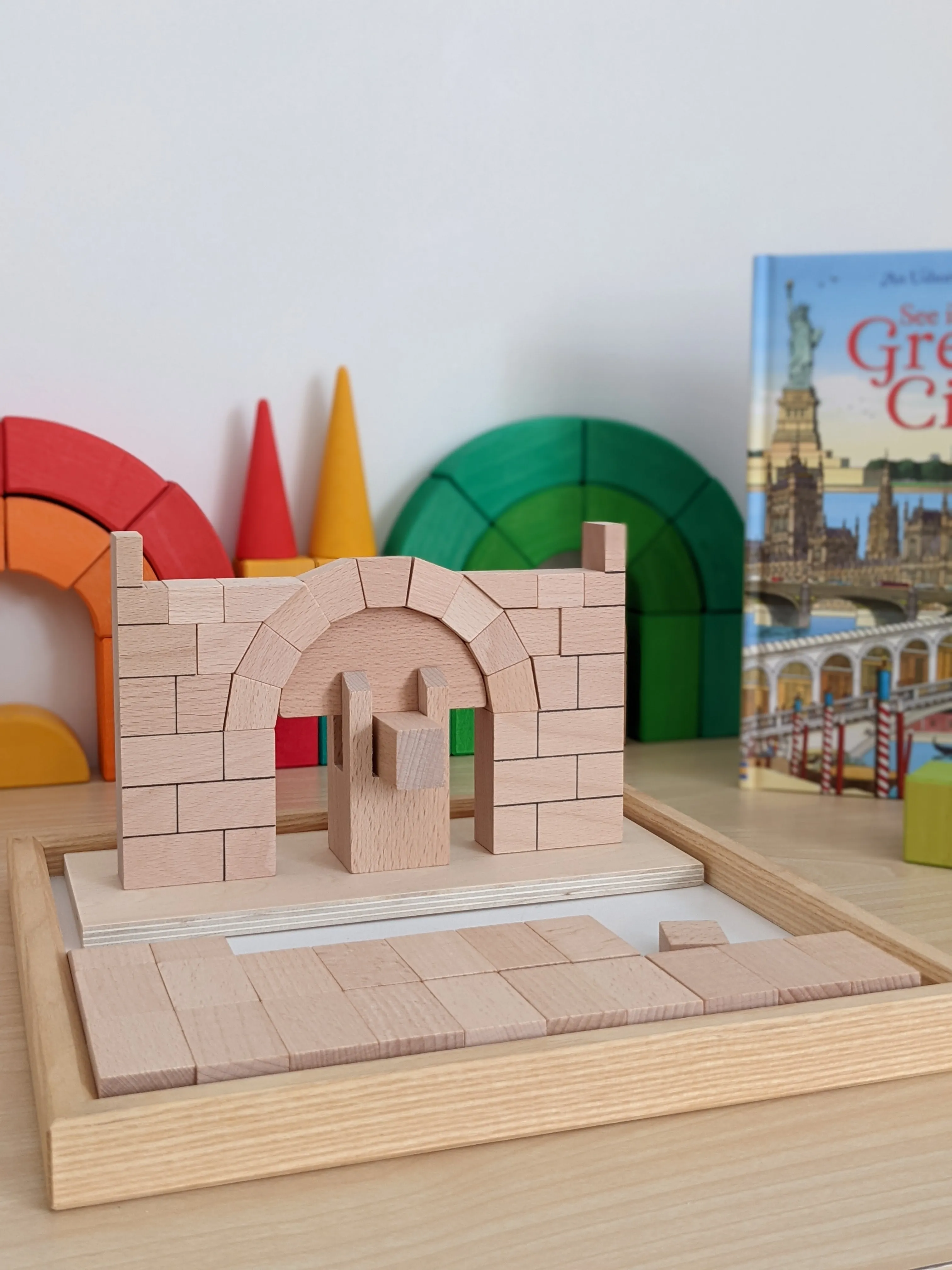 Montessori Roman Arch Building Blocks 4yrs 
