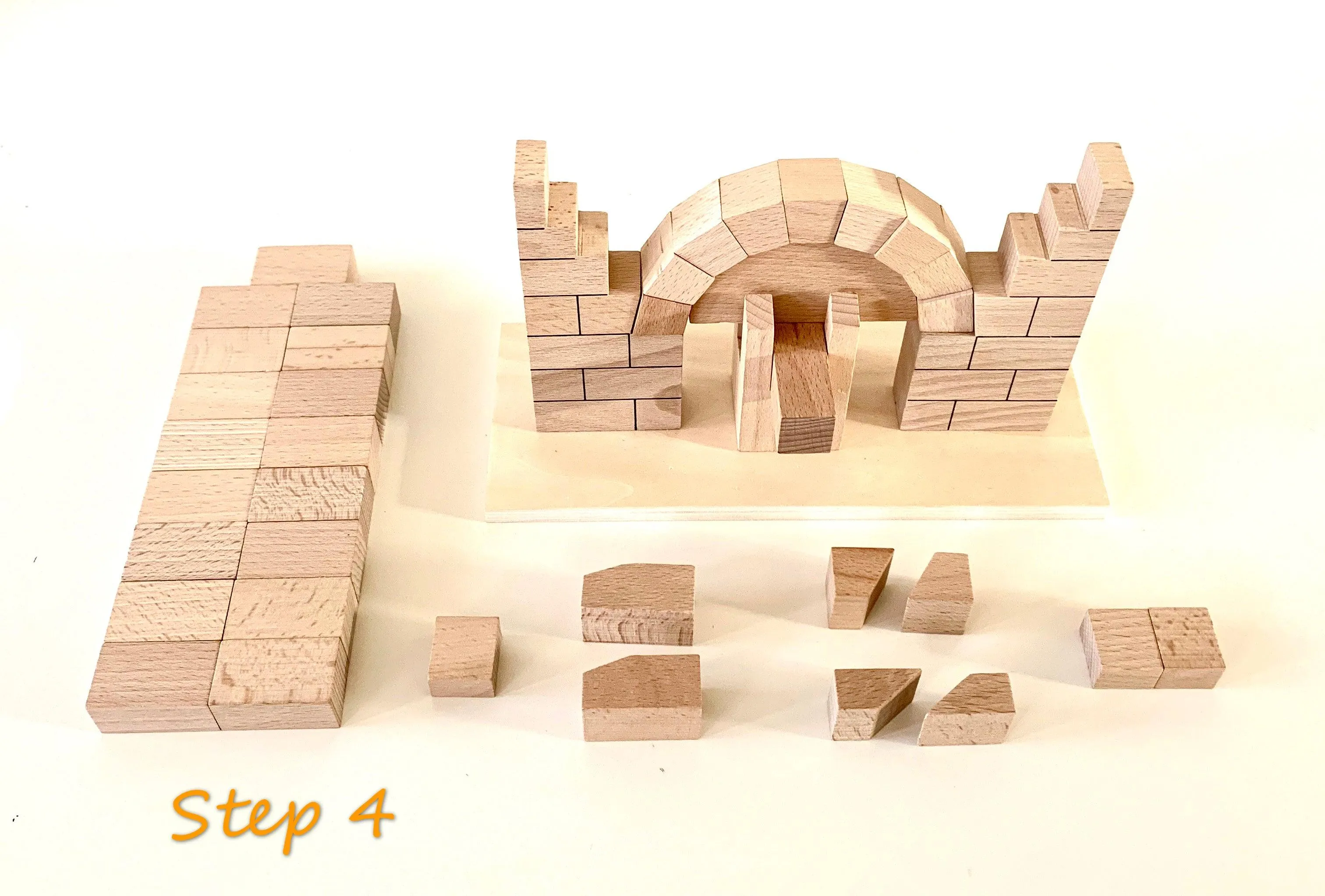 Montessori Roman Arch Building Blocks 4yrs 