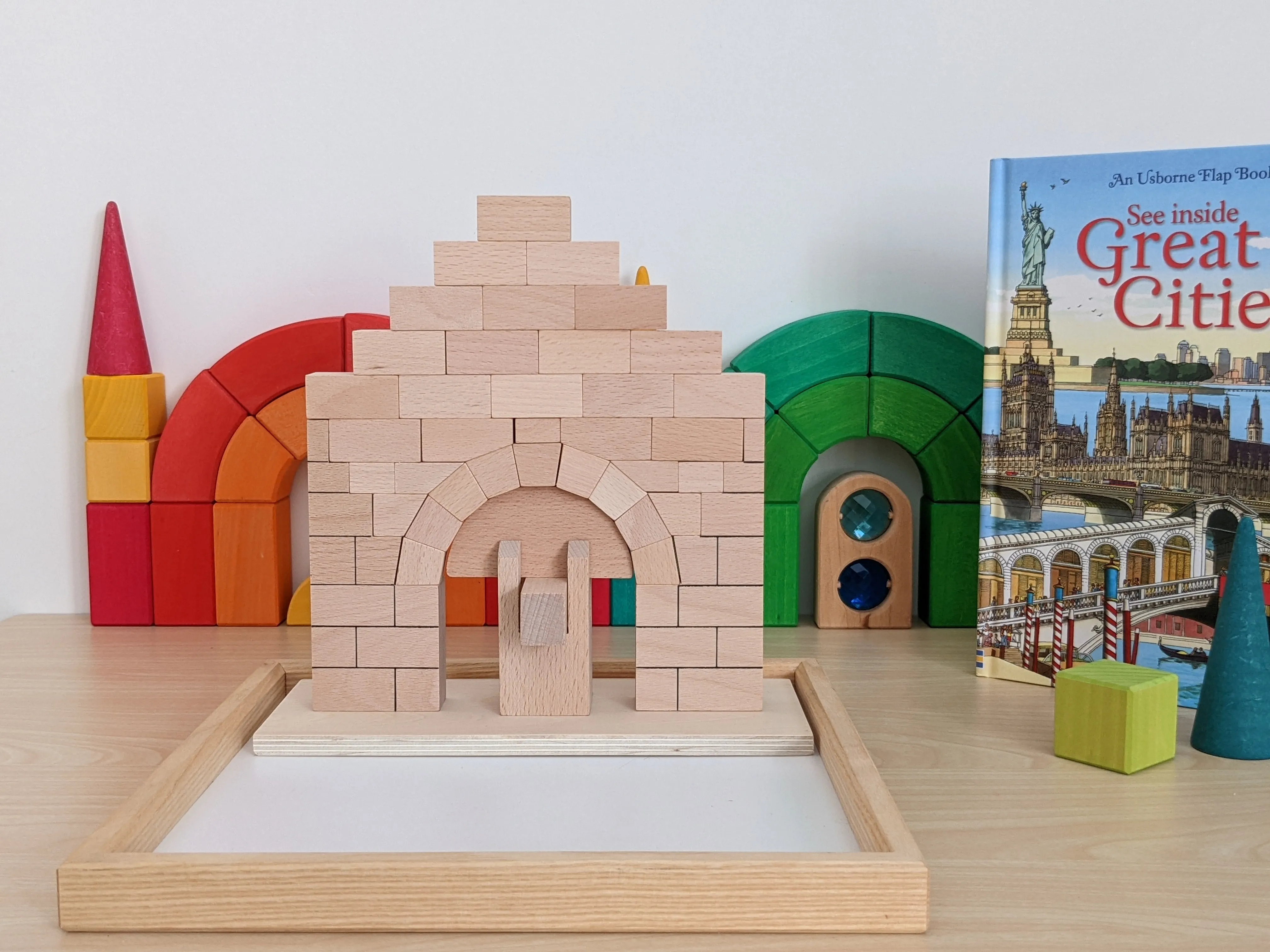 Montessori Roman Arch Building Blocks 4yrs 