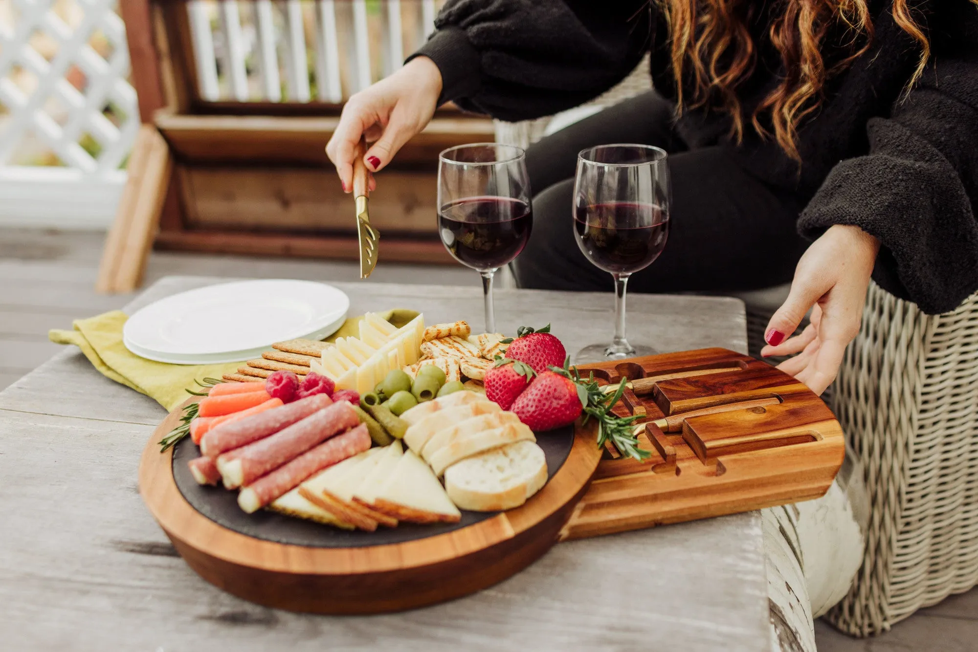 New York Mets - Insignia Acacia and Slate Serving Board with Cheese Tools