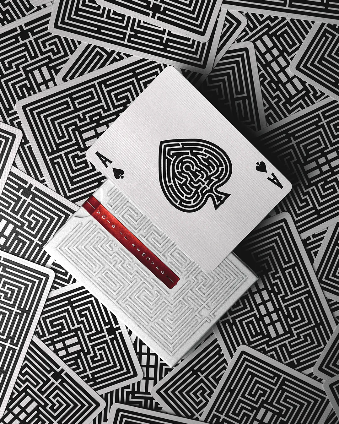 Overlook, Maze Back