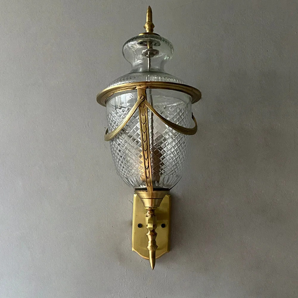 Raga Wall Light