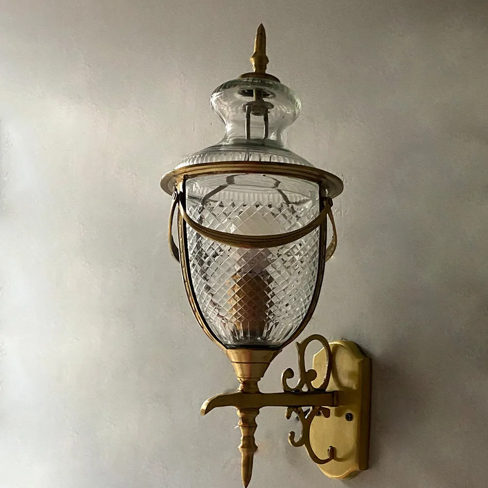 Raga Wall Light