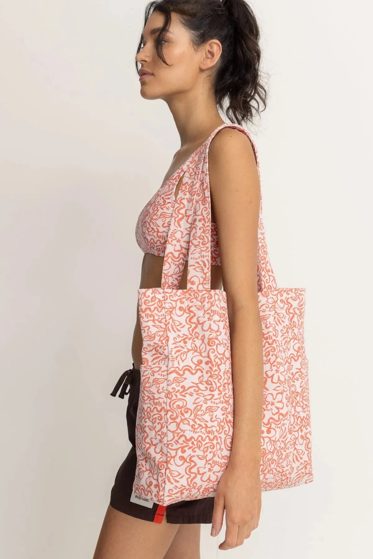 RHYTHM Islander Floral tote bag