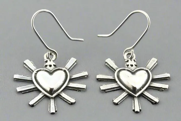 Shining heart earring - sterling silver