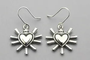 Shining heart earring - sterling silver