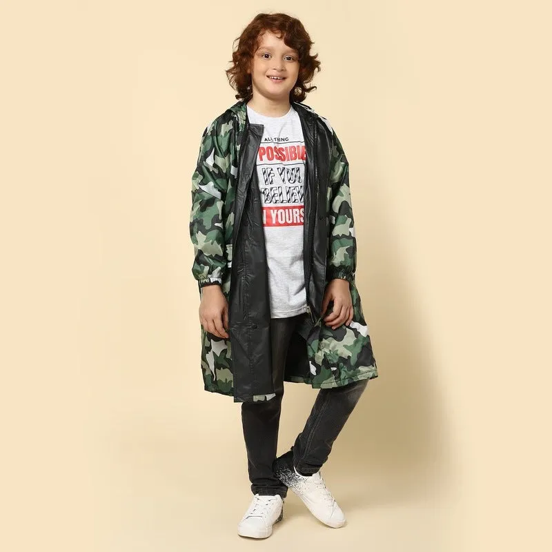 THE CLOWNFISH Felix Series Kids Waterproof PVC Longcoat with Adjustable Hood & Extra Space for Backpack/Schoolbag Holding. Plastic Pouch. Kid Age-12-13 years (Size-42-Light Blue)
